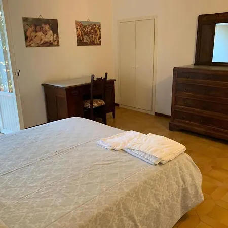 Casa vacanze Pleasant Holiday In With Garden Treia